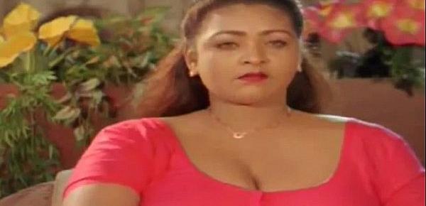  Mallu Actress Shakeela Hot Romance With Servent In Midnight